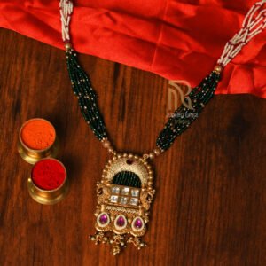 Antique Temple Design Pendant Necklace with Green Beads