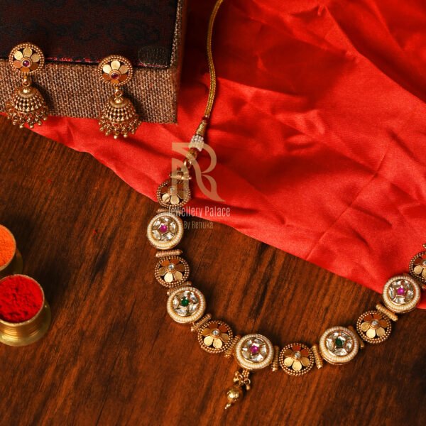 Antique Kundan Choker Necklace with Ruby & Emerald Accents - Image 4