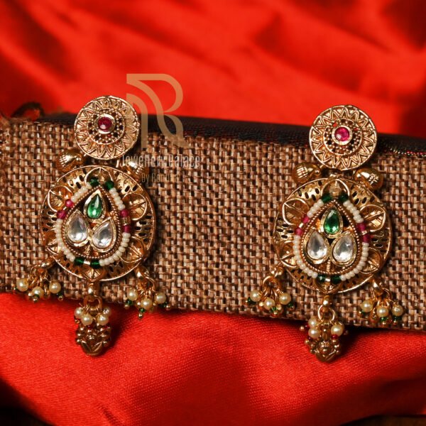 Royal Kundan & Beaded Temple Necklace - Image 2